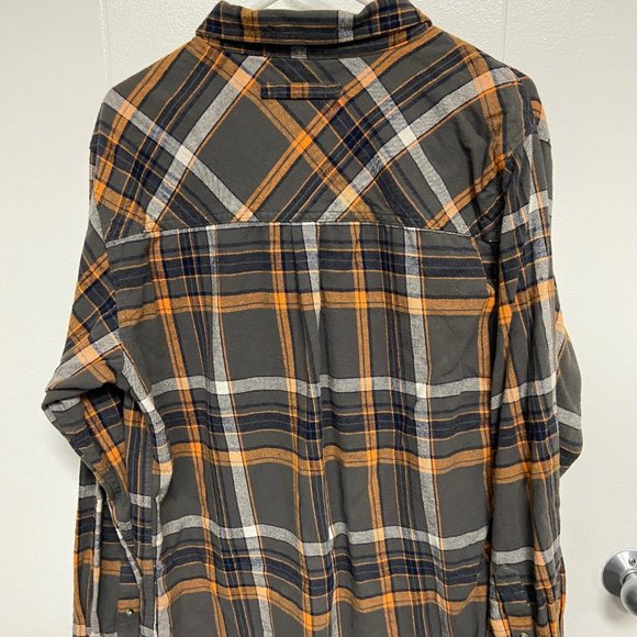 Legendary Whitetails Orange Black Grey Large Flannel - Picture 3 of 3